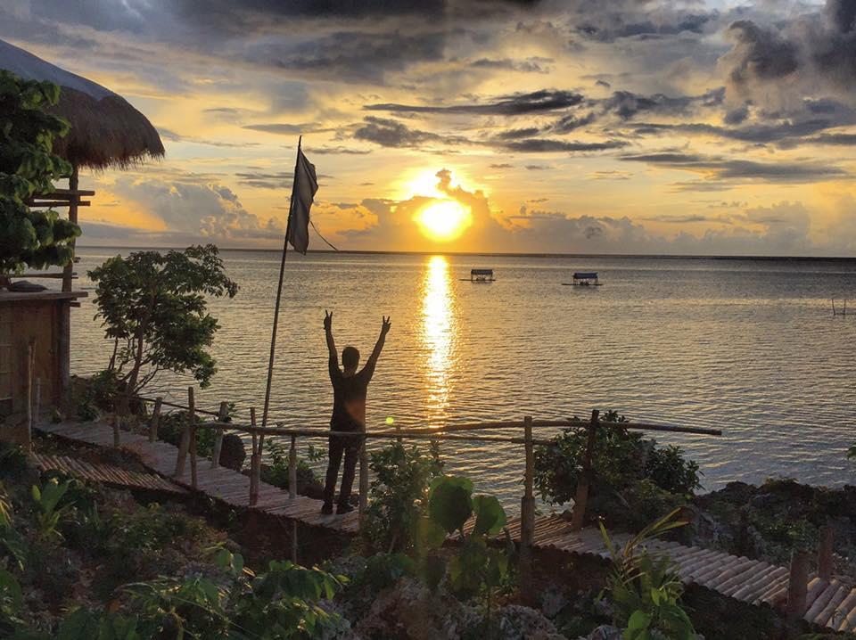 Birdland Beach Club Bolinao Dış mekan fotoğraf