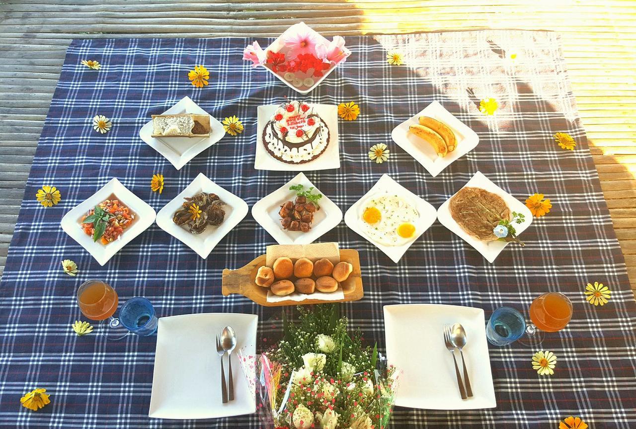 Birdland Beach Club Bolinao Dış mekan fotoğraf
