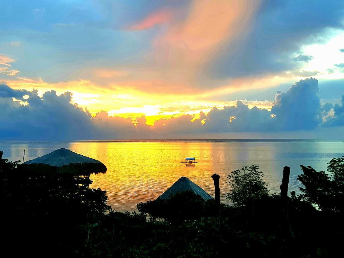 Birdland Beach Club Bolinao Dış mekan fotoğraf